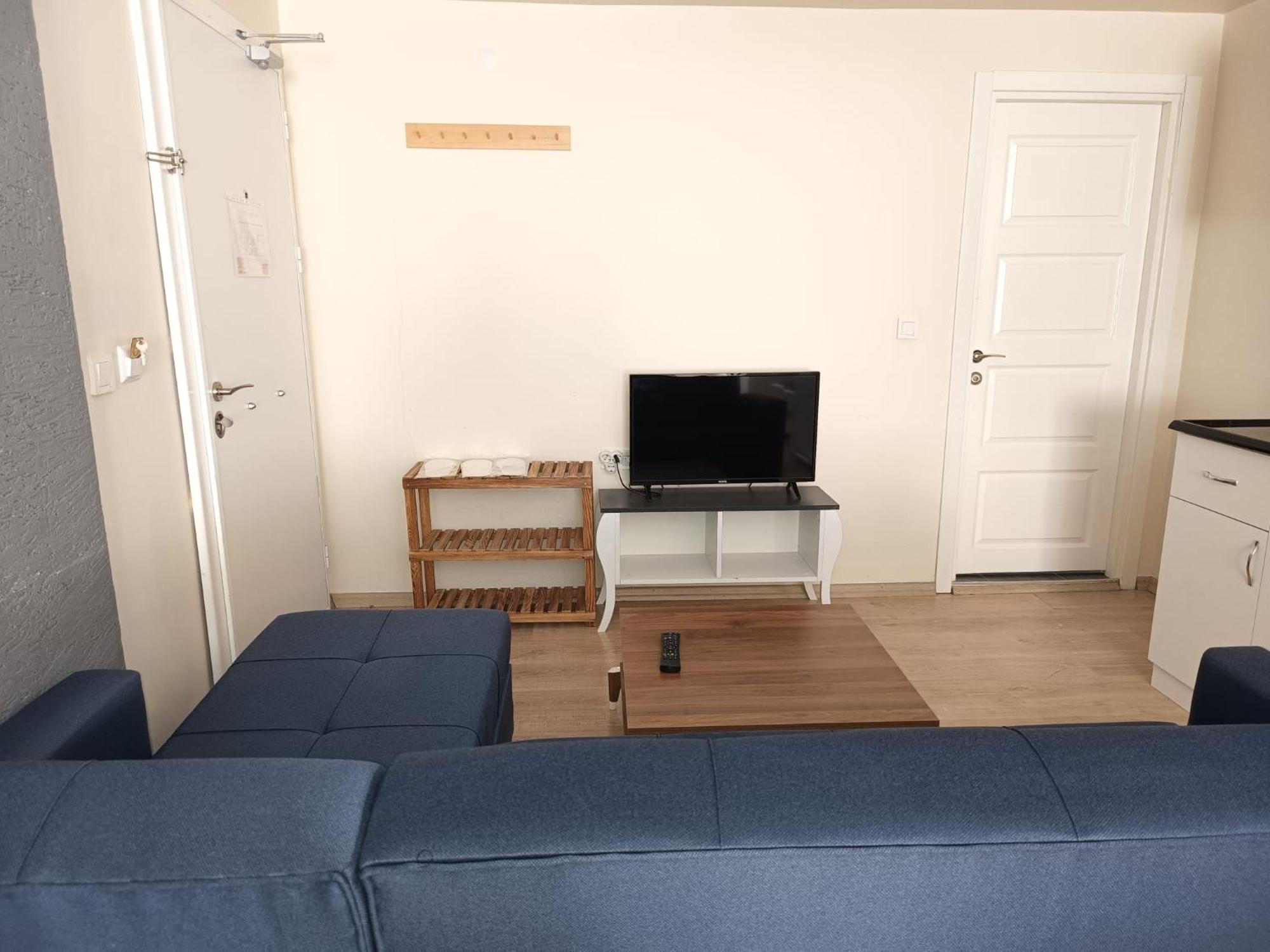 White Crown Apartman Ve Yasam Merkezi イスタンブール エクステリア 写真