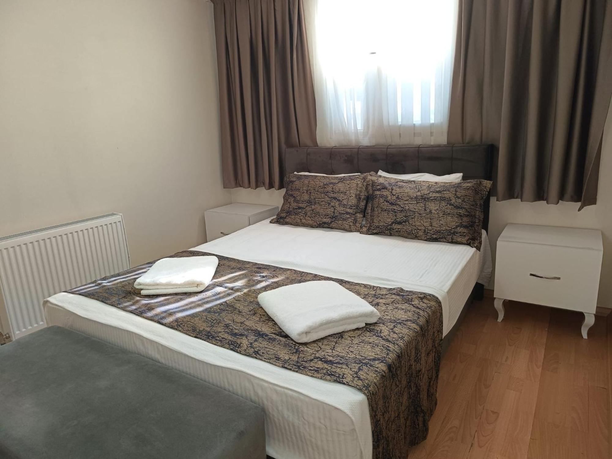 White Crown Apartman Ve Yasam Merkezi イスタンブール エクステリア 写真