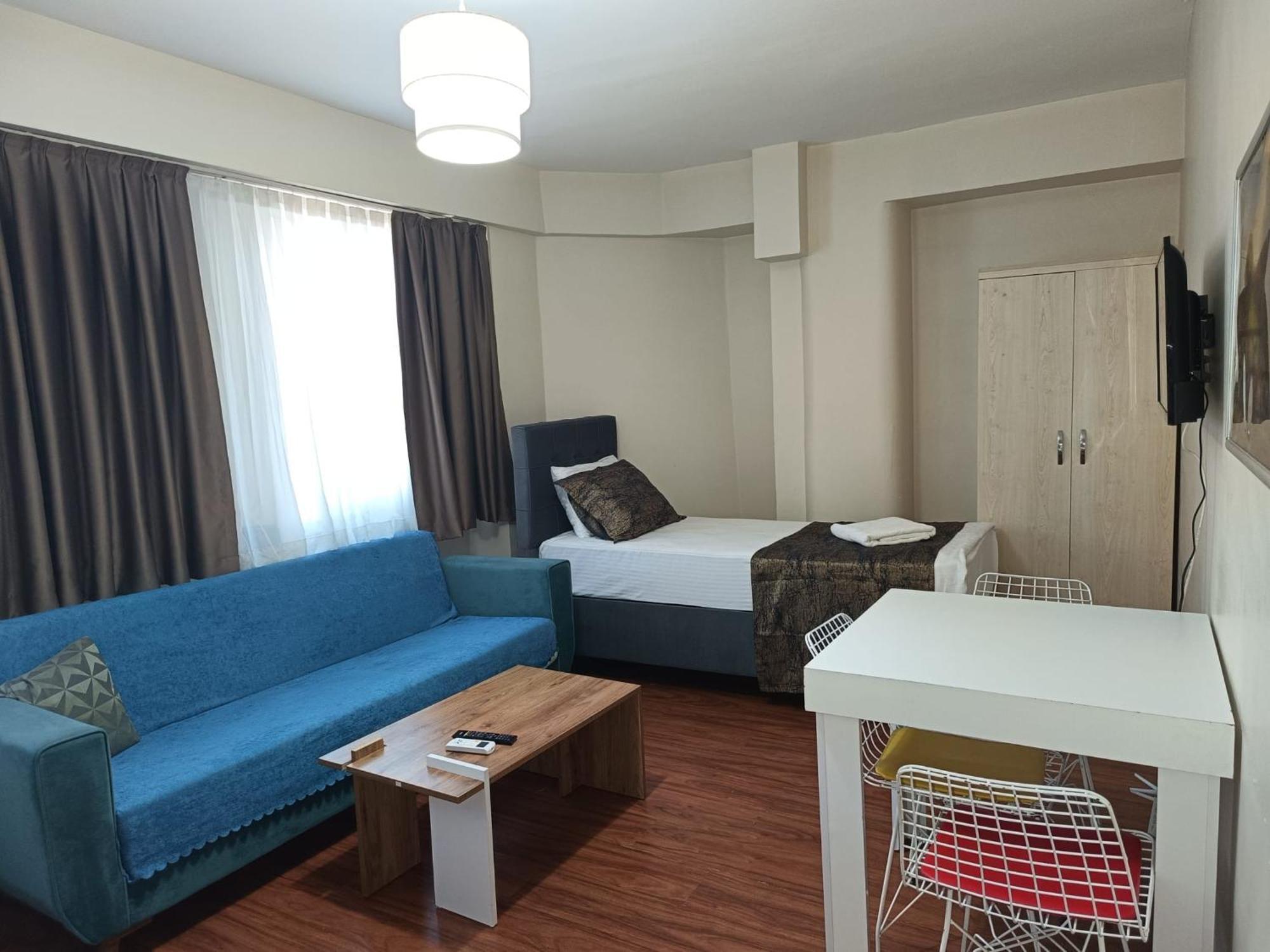 White Crown Apartman Ve Yasam Merkezi イスタンブール エクステリア 写真