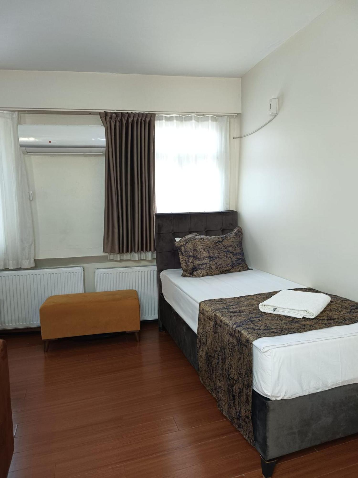 White Crown Apartman Ve Yasam Merkezi イスタンブール エクステリア 写真