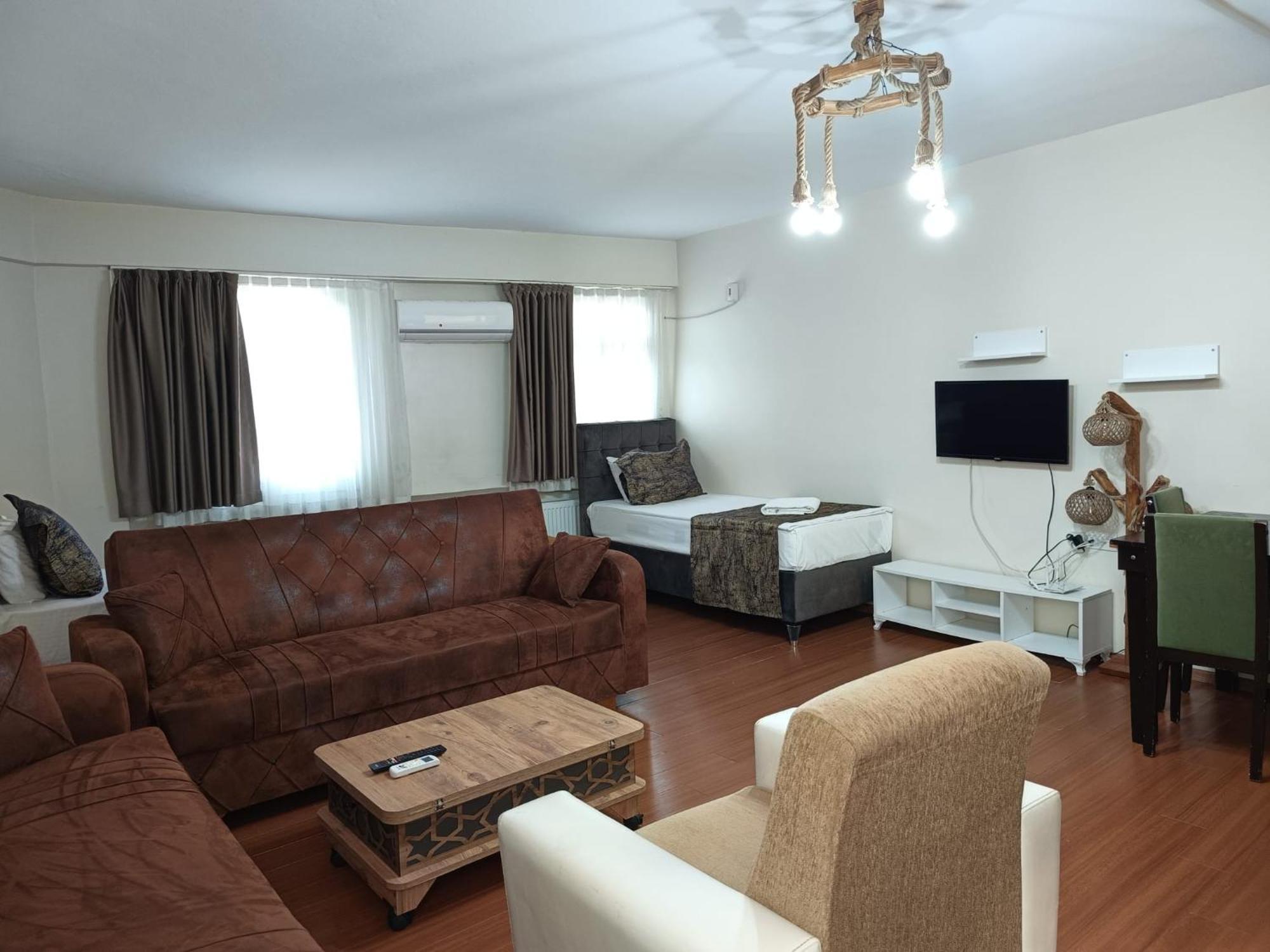 White Crown Apartman Ve Yasam Merkezi イスタンブール エクステリア 写真
