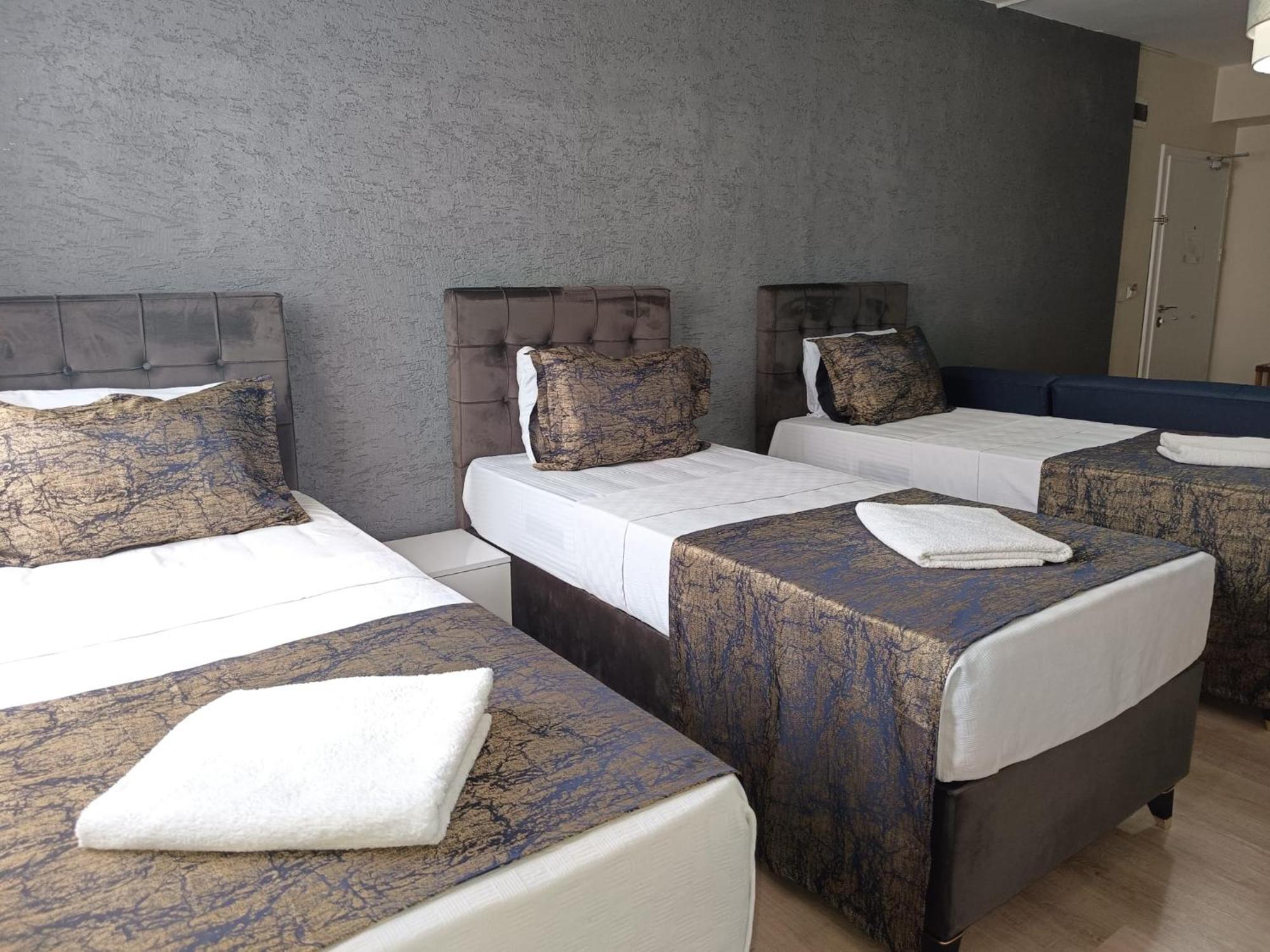 White Crown Apartman Ve Yasam Merkezi イスタンブール エクステリア 写真
